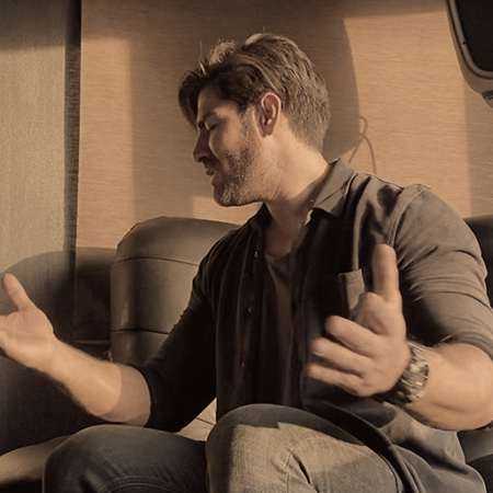 دانلود آهنگ رضا ملک زاده دوست دارم رضا ملک زاده دوست دارم