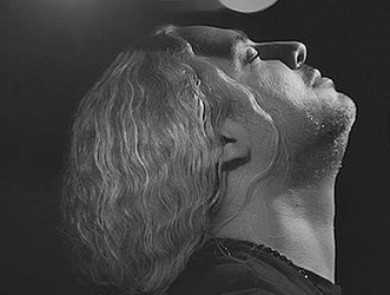 دانلود آهنگ مازیار فلاحی هوای شیراز مازیار فلاحی هوای شیراز