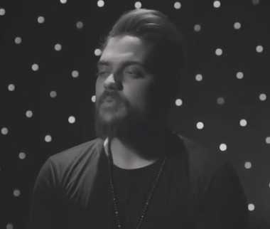 دانلود آهنگ علی خدابنده طلوع بی غروب علی خدابنده طلوع بی غروب