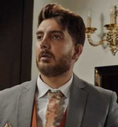 دانلود آهنگ فرزاد فرزین میدان سرخ فرزاد فرزین میدان سرخ