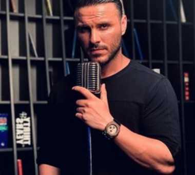 دانلود آهنگ آرمین زارعی دوباره برگرد آرمین زارعی دوباره برگرد