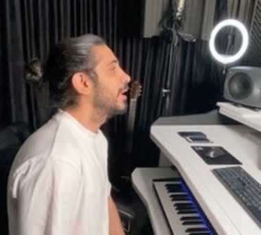 دانلود آهنگ جدید کسری زاهدی یادت باشه کسری زاهدی یادت باشه