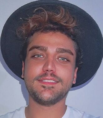 دانلود آهنگ رضا مریدی شبونه بی هوا دلتنگ میشم یه بغض لعنتی درگیره با من رضا مریدی شبونه بی هوا دلتنگ میشم یه بغض لعنتی درگیره با من