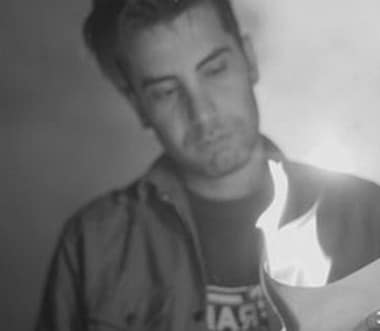 دانلود آهنگ دلم برات پر میزنه به سیم آخر میزنه فرشاد آزادی فرشاد آزادی دلم برات پر میزنه به سیم آخر میزنه