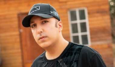 دانلود آهنگ چشمام تا تورو دید هوش از سرم پرید مهریاب مهریاب چشمام تا تورو دید هوش از سرم پرید