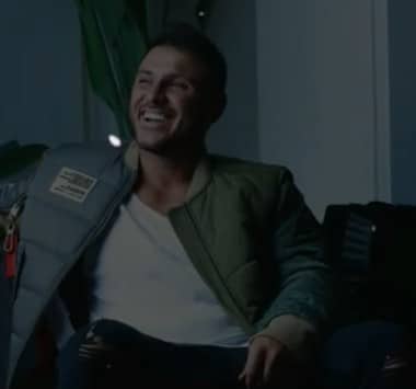 دانلود آهنگ آرمین زارعی برو که هیچی بین ما نی اصلا زندگیم با تو پاشید از هم آرمین زارعی برو که هیچی بین ما نی اصلا زندگیم با تو پاشید از هم