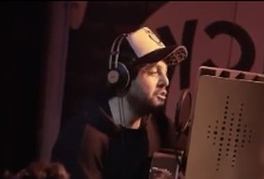 دانلود آهنگ عماد طالب زاده دلتو زدم عماد طالب زاده دلتو زدم