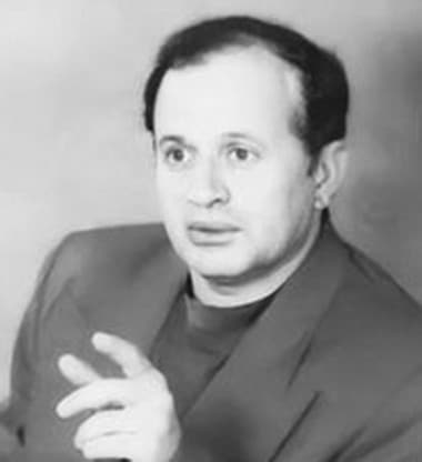 دانلود آهنگ ایرج بسطامی به رهی دیدم برگ خزان ایرج بسطامی به رهی دیدم برگ خزان