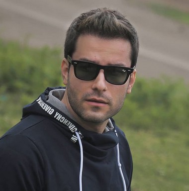 دانلود آهنگ مهدی احمدوند قدم قدم مهدی احمدوند قدم قدم