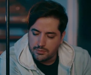 دانلود آهنگ میلاد بابایی بی معرفت من میلاد بابایی بی معرفت من