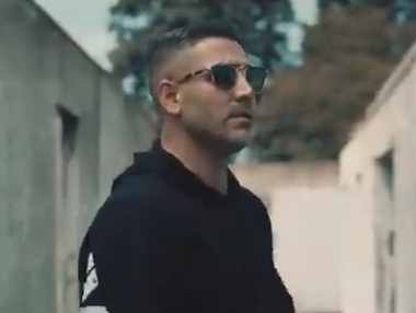 دانلود آهنگ مرتضی اشرفی این همه سال گذشت مرتضی اشرفی این همه سال گذشت