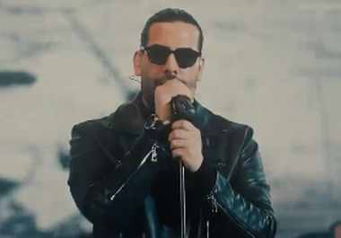 دانلود آهنگ مجید رضوی اینا تورو اذیت میکنن مجید رضوی اینا تورو اذیت میکنن