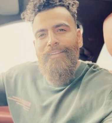 دانلود آهنگ معین زد چه حیف