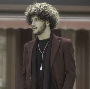 دانلود آهنگ و چشماش یه دنیای رنگی رو داره دل من به جز اون که دردی نداره احسان دریادل Mp3 دانلود آهنگ و چشماش یه دنیای رنگی رو داره دل من به جز اون که دردی نداره احسان دریادل Mp3