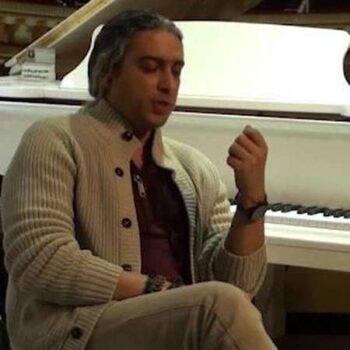 دانلود آهنگ هنوز دلتنگی قدم زدن با تورو دارم هنوز با نفسات تو باغچه شمعدونی میکارم مازیار فلاحی Mp3 دانلود آهنگ هنوز دلتنگی قدم زدن با تورو دارم هنوز با نفسات تو باغچه شمعدونی میکارم مازیار فلاحی Mp3