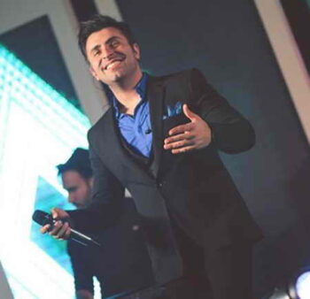 دانلود آهنگ به تقویمت نگاه کردی به این روزای تکراری علیرضا طلیسچی Mp3