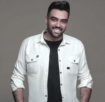 دانلود آهنگ کجای زندگیتم کجای لحظه هامی چقدر غمت رو خوردم فقط بگی باهامی علی منتظری Mp3 دانلود آهنگ کجای زندگیتم کجای لحظه هامی چقدر غمت رو خوردم فقط بگی باهامی علی منتظری Mp3