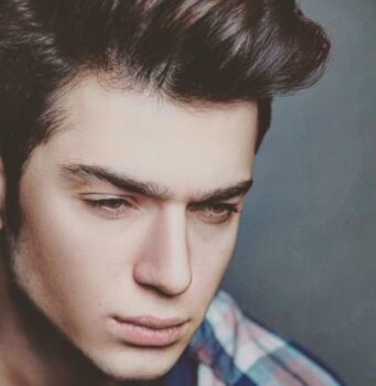 دانلود آهنگ الکی بود رفتن تو واسم نچین فلسفه خب علی نواب Mp3