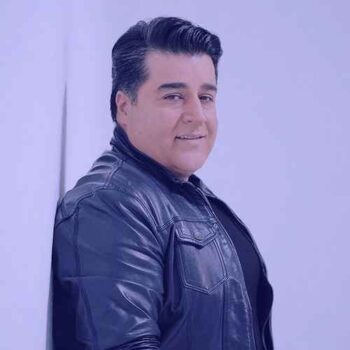 دانلود آهنگ تو ای زیبا صنم هوادارت منم کاش بودم عطر رو پیراهن تو مهدی یغمایی Mp3 دانلود آهنگ تو ای زیبا صنم هوادارت منم کاش بودم عطر رو پیراهن تو مهدی یغمایی Mp3