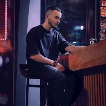 دانلود آهنگ با تو این روانی آروم میشه مثل بارون به شیشه حس من به تو چی داره میشه مهریار Mp3 دانلود آهنگ با تو این روانی آروم میشه مثل بارون به شیشه حس من به تو چی داره میشه مهریار Mp3