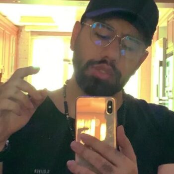 دانلود آهنگ قبوله تو دلبر اصلا از عکساتم بهتری جلو روم نمیگی اما از من عاشق تری محمد لطفی Mp3 دانلود آهنگ قبوله تو دلبر اصلا از عکساتم بهتری جلو روم نمیگی اما از من عاشق تری محمد لطفی Mp3