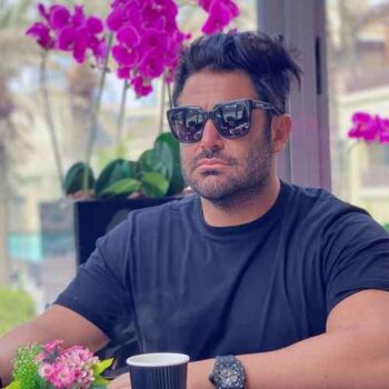 دانلود آهنگ چی شد چرا حست عوض شد یهو تنهام گذاشتی سر چیزای بیخود محمدرضا گلزار Mp3