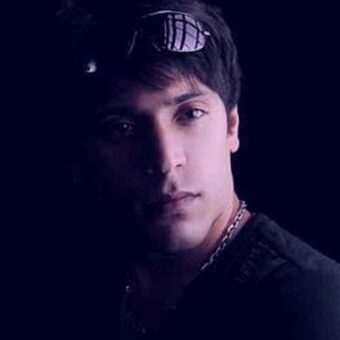 دانلود فول آلبوم مجید یحیایی { تمامی آهنگ ها تکی و یکجا } دانلود فول آلبوم مجید یحیایی { تمامی آهنگ ها تکی و یکجا }