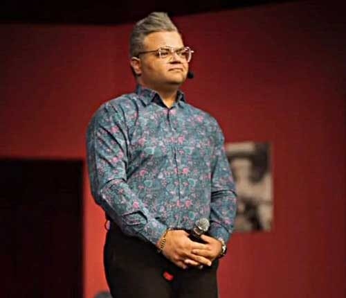 دانلود آهنگ دلم خونه برار فراری شو ز خانه دلم خونه برار فراری شو ز خانه افشین آذری Mp3 دانلود آهنگ دلم خونه برار فراری شو ز خانه دلم خونه برار فراری شو ز خانه افشین آذری Mp3