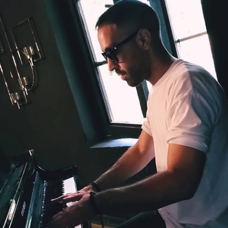 دانلود آهنگ تو دیگه نمیمونی از درد من چی میدونی احمد سلو Mp3 دانلود آهنگ تو دیگه نمیمونی از درد من چی میدونی احمد سلو Mp3