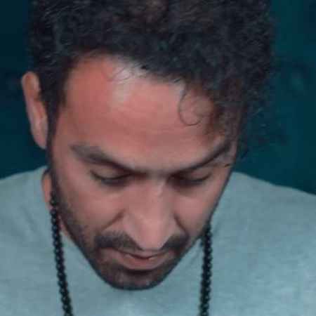 دانلود آهنگ یه دیوونه افسرده سرخورده پژمرده احمد سلو Mp3 دانلود آهنگ یه دیوونه افسرده سرخورده پژمرده احمد سلو Mp3