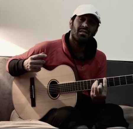 دانلود آهنگ بیا جمع و جورم کن از آدما دورم کن احمد سلو Mp3 دانلود آهنگ بیا جمع و جورم کن از آدما دورم کن احمد سلو Mp3