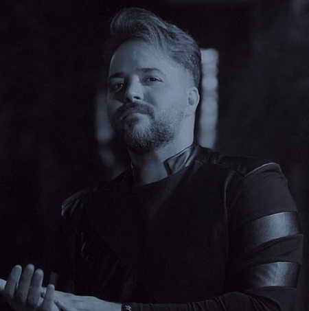 دانلود آهنگ میشه یه ستاره باشم تو شب موی بلندت علی عبدالمالکی Mp3 دانلود آهنگ میشه یه ستاره باشم تو شب موی بلندت علی عبدالمالکی Mp3