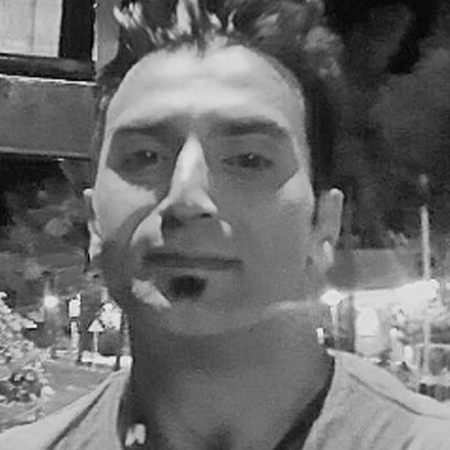 دانلود آهنگ دلم عاشقه قدیمیته خرابه چشمای مشکیته دوست دارم مگه حالیته آخه دیوونه علی اصحابی Mp3 دانلود آهنگ دلم عاشقه قدیمیته خرابه چشمای مشکیته دوست دارم مگه حالیته آخه دیوونه علی اصحابی Mp3