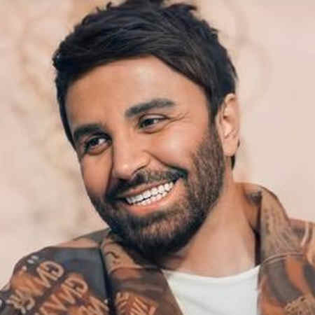 دانلود آهنگ تا وقتی با منی دوری کن از همه حتی تمامتم گاهی برام کمه علی لهراسبی Mp3 دانلود آهنگ تا وقتی با منی دوری کن از همه حتی تمامتم گاهی برام کمه علی لهراسبی Mp3