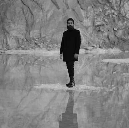 دانلود آهنگ برگرد عاشق ترین همدرد آخر چگونه از خیالت بگذرم علی زند وکیلی Mp3 دانلود آهنگ برگرد عاشق ترین همدرد آخر چگونه از خیالت بگذرم برگرد و غمگینم مکن علی زند وکیلی Mp3