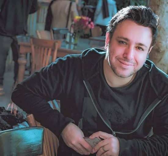 دانلود آهنگ بگو عزیز دلم کی میرسی از راه امین رستمی Mp3 دانلود آهنگ بگو عزیز دلم کی میرسی از راه امین رستمی Mp3