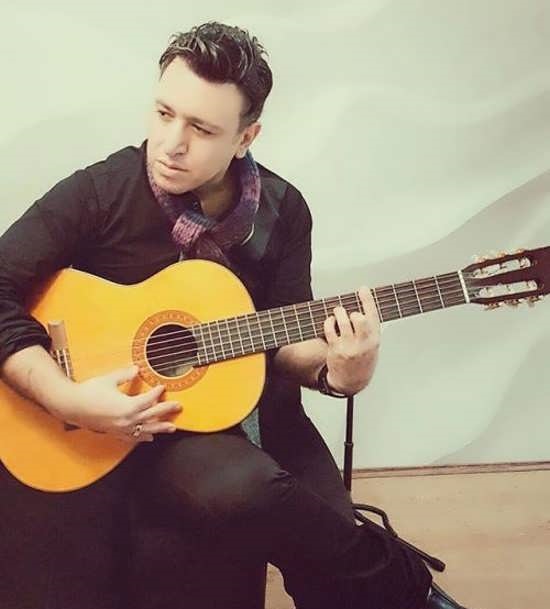 دانلود آهنگ کی میدونه شب کجا و کی رسید خبرا پشت سر هم هی رسید امین رستمی Mp3 دانلود آهنگ کی میدونه شب کجا و کی رسید خبرا پشت سر هم هی رسید امین رستمی Mp3