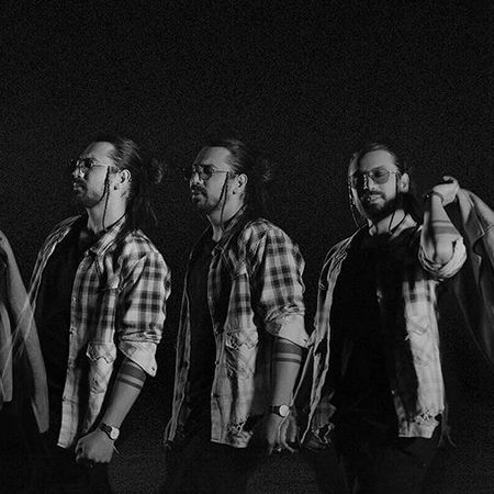 دانلود آهنگ ببین چقد تغییر کردم با وقتی که عاشق نبودم امیر عباس گلاب Mp3 دانلود آهنگ ببین چقد تغییر کردم با وقتی که عاشق نبودم امیر عباس گلاب Mp3