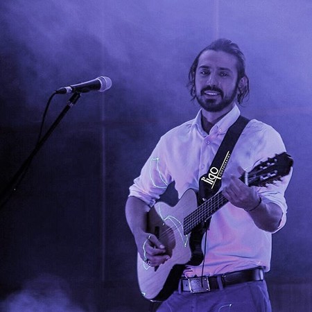 دانلود آهنگ برات خیلیا مردن و زنده ای حواست به چشمای گیرات نیست امیر عباس گلاب Mp3 دانلود آهنگ برات خیلیا مردن و زنده ای حواست به چشمای گیرات نیست امیر عباس گلاب Mp3