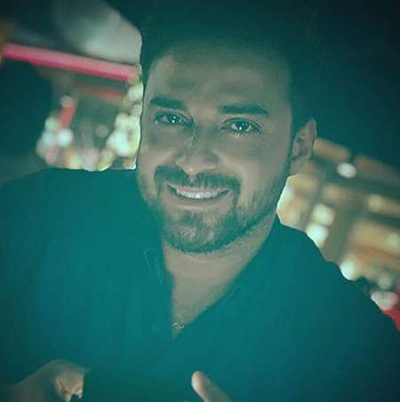 دانلود آهنگ چه رازی داره لبخندت همین معجزه ی تازه که زیبایی هر چیزی منو یاد تو میندازه بابک جهانبخش Mp3 دانلود آهنگ چه رازی داره لبخندت همین معجزه ی تازه که زیبایی هر چیزی منو یاد تو میندازه بابک جهانبخش Mp3