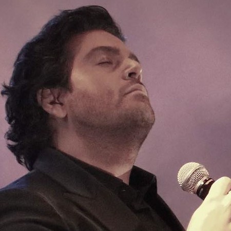 دانلود آهنگ میسوزم و میسازم میمونمو میمیرم وقتی میبینم عماد طالب زاده Mp3 دانلود آهنگ میسوزم و میسازم میمونمو میمیرم وقتی میبینم که عشق من اینجا نیست عماد طالب زاده Mp3