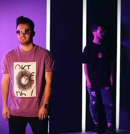 دانلود آهنگ لحظه هام بدون تو به سختی میگذرن تو خلوتم امو بند Mp3 دانلود آهنگ لحظه هام بدون تو به سختی میگذرن تو خلوتم امو بند Mp3