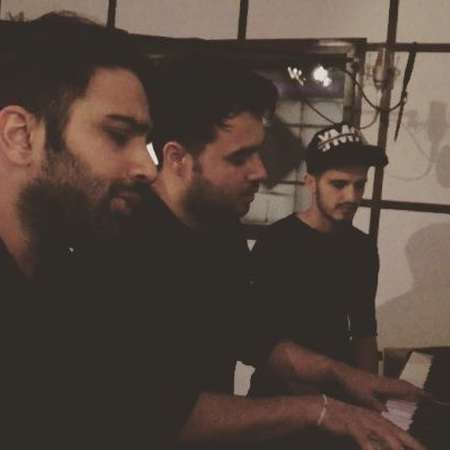 دانلود آهنگ دلتو زدم گفتی که بدم آخه چه زود از چشت افتادم امو بند Mp3 دانلود آهنگ دلتو زدم گفتی که بدم آخه چه زود از چشت افتادم امو بند Mp3