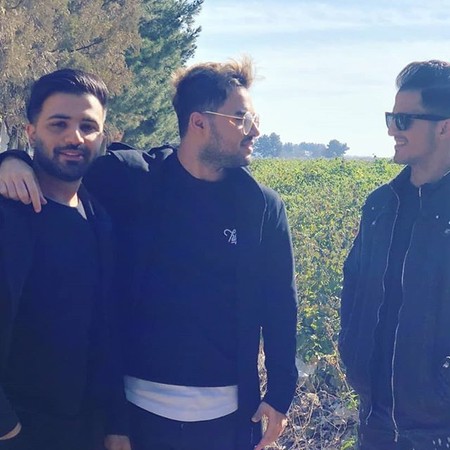 دانلود آهنگ بذار بخوابه هرچی غم تو دنیاته حالا که چشمام خیره توی چشماته امو بند Mp3 دانلود آهنگ بذار بخوابه هرچی غم تو دنیاته حالا که چشمام خیره توی چشماته امو بند Mp3