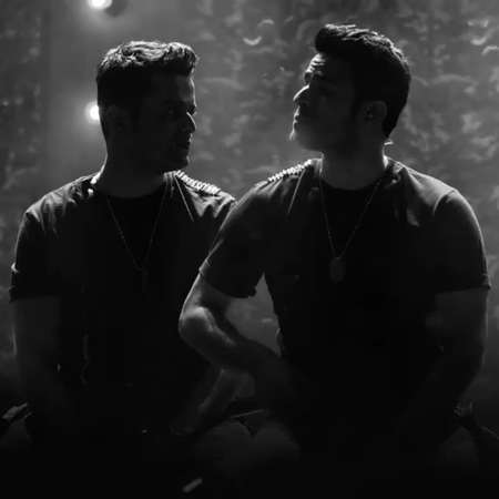 دانلود آهنگ ماه منی همراه منی دلبر دلخواه منی شعر ترم تاج سرم مهر تورا چند بخرم ایوان بند Mp3 دانلود آهنگ ماه منی همراه منی دلبر دلخواه منی شعر ترم تاج سرم مهر تورا چند بخرم ایوان بند Mp3