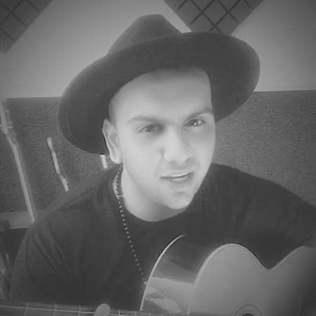 دانلود آهنگ عشق همش غم درد عالمه بازی میکنه با دل همه فرشید ادهمی Mp3 دانلود آهنگ عشق همش غم درد عالمه بازی میکنه با دل همه فرشید ادهمی Mp3