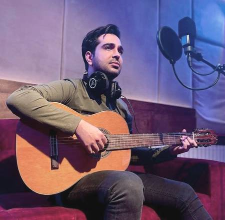 دانلود آهنگ ترس از چی داری که نمیذاری به تو من نزدیک تر شم فرزاد فرخ Mp3 دانلود آهنگ ترس از چی داری که نمیذاری به تو من نزدیک تر شم فرزاد فرخ Mp3