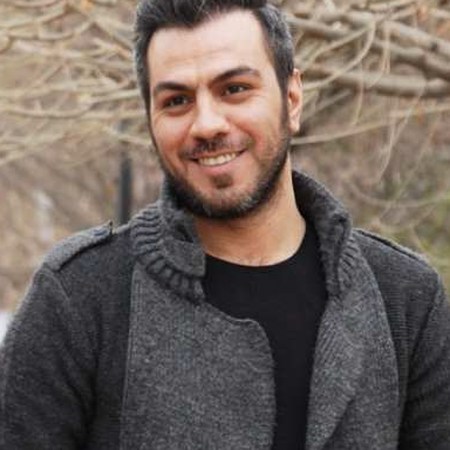 دانلود آهنگ یه جای خوشگل قرمز توی سینمه که جاته خودمونی گرشا رضایی Mp3 دانلود آهنگ یه جای خوشگل قرمز توی سینمه که جاته خودمونی به تو میگم دل دیوونه فداته گرشا رضایی Mp3