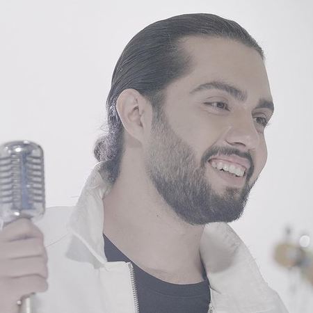 دانلود آهنگ میگم عاشقتم میگی دیوونه ای حامیم Mp3 دانلود آهنگ میگم عاشقتم میگی دیوونه ای حامیم Mp3