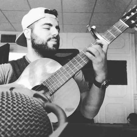 دانلود آهنگ یه روز بودم زندگیتو نشون دادی دیوونگی تو حامد برادران Mp3 دانلود آهنگ یه روز بودم زندگیتو نشون دادی دیوونگی تو حامد برادران Mp3